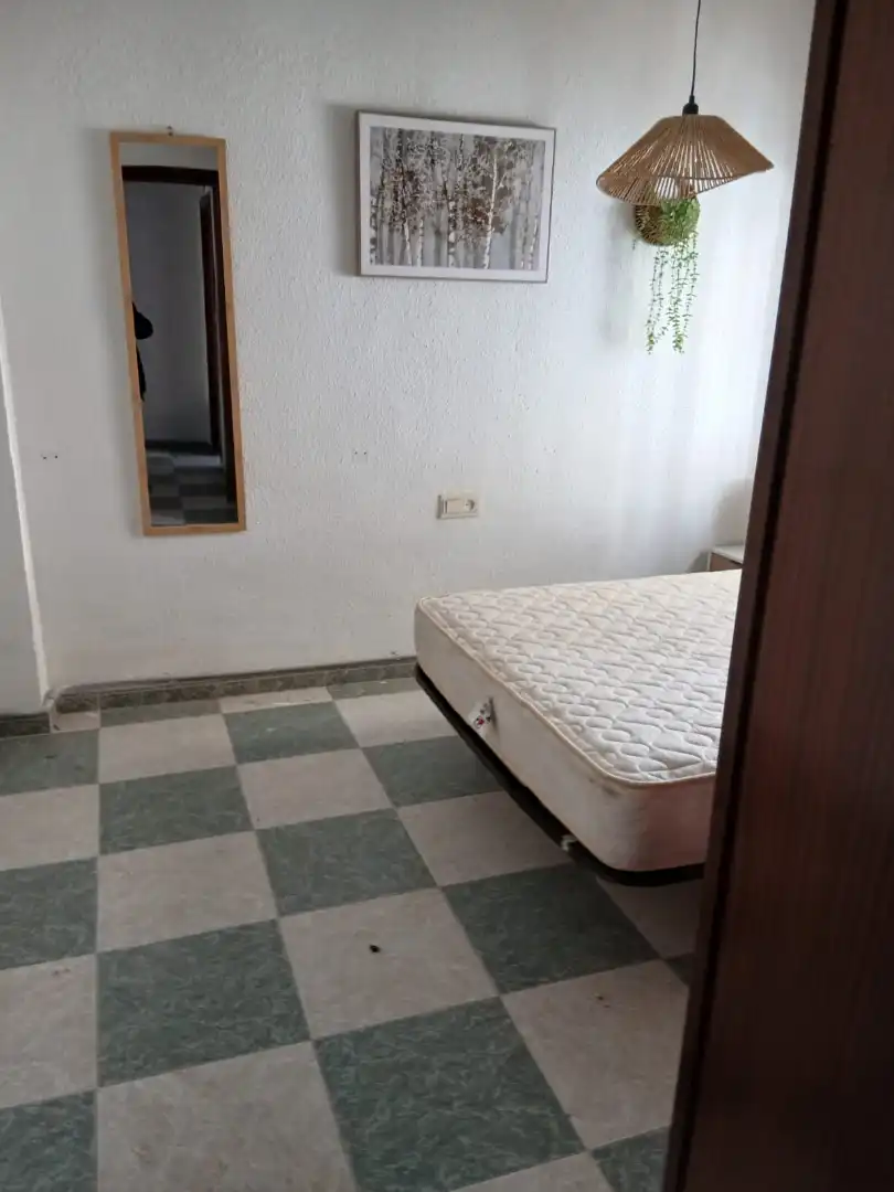 Dormitori de Casa o xalet de lloguer en Granada amb Aire condicionat, Terrassa i Moblat