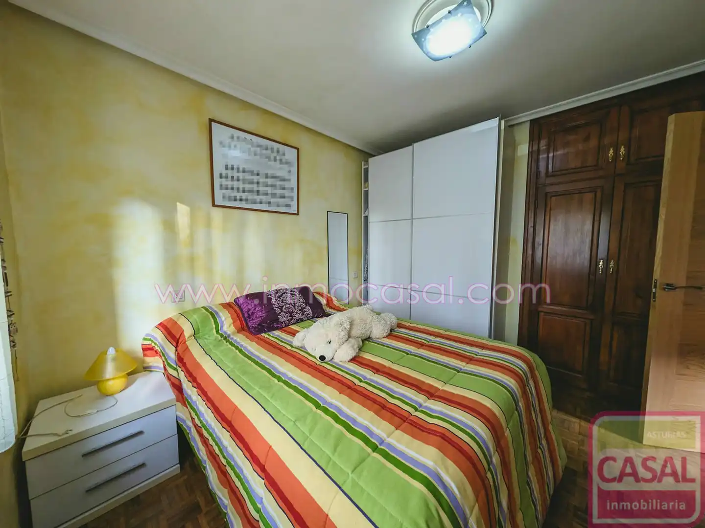 Dormitori de Casa o xalet en venda en Mieres (Asturias) amb Calefacció, Terrassa i Traster