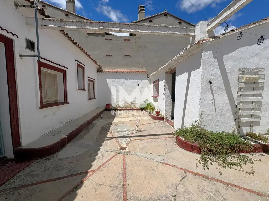 Vista exterior de Casa o chalet en venta en L'Eliana con Terraza y Trastero