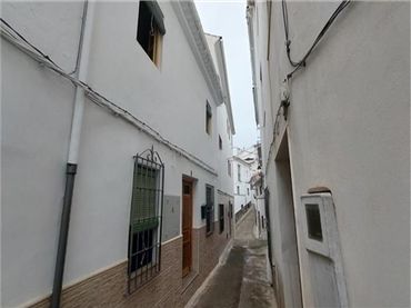 Adossat en venda a Calle Blas Infante 1