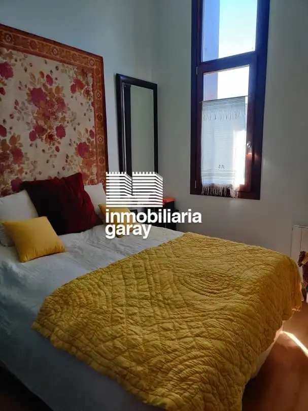 Habitación de Dúplex en venta en Villarcayo de Merindad de Castilla la Vieja con Calefacción