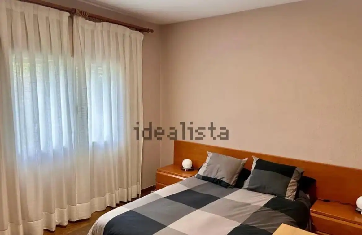 Dormitori de Casa o xalet en venda en Collado Mediano amb Jardí privat, Terrassa i Traster