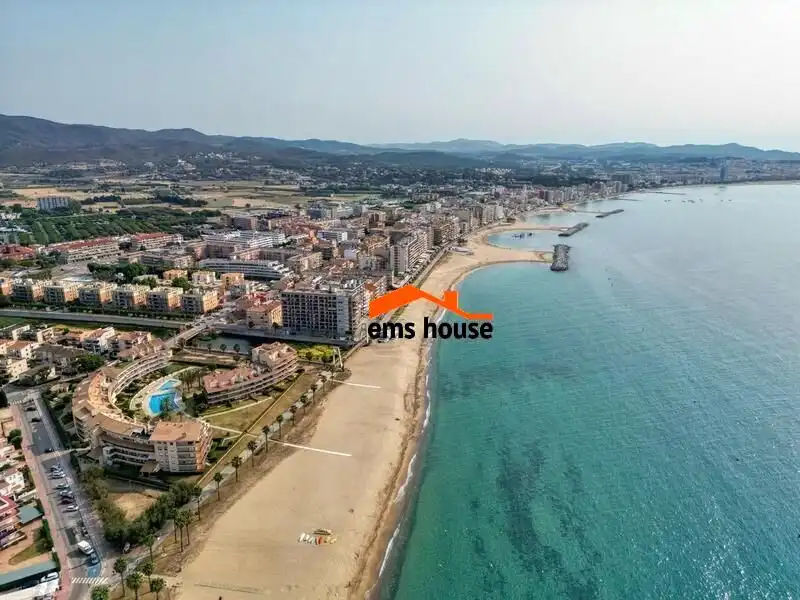 Ático en venta en Calonge i Sant Antoni con Aire acondicionado, Calefacción y Terraza