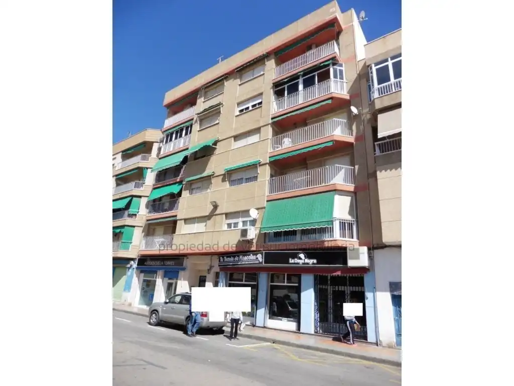 Flat for sale in Calle Cicl. Julian H. Zaragoza