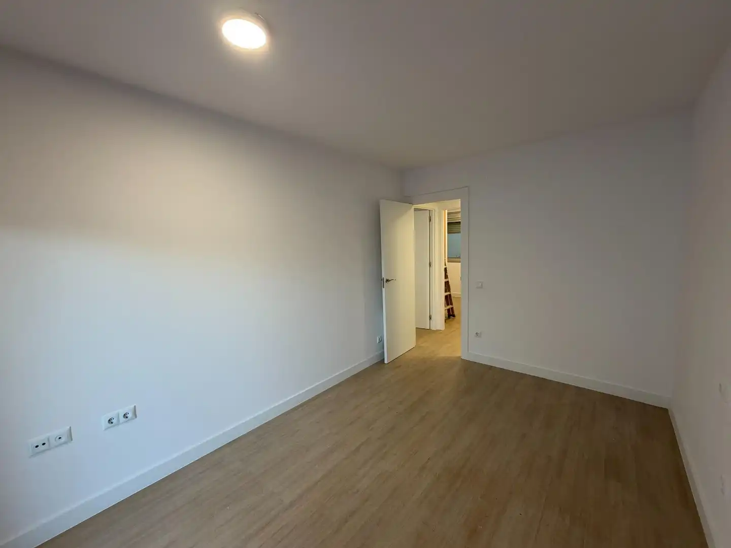 Schlafzimmer von Wohnung zum Verkauf in Salt