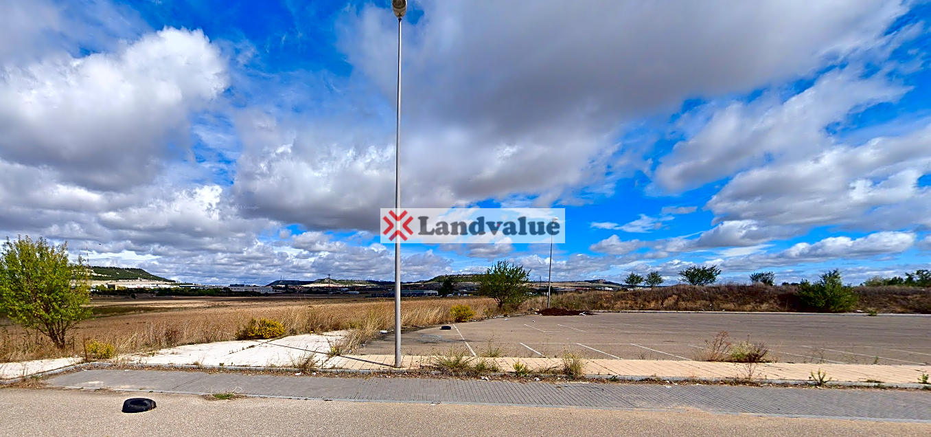 Terreny industrial en venda en Laguna de Duero