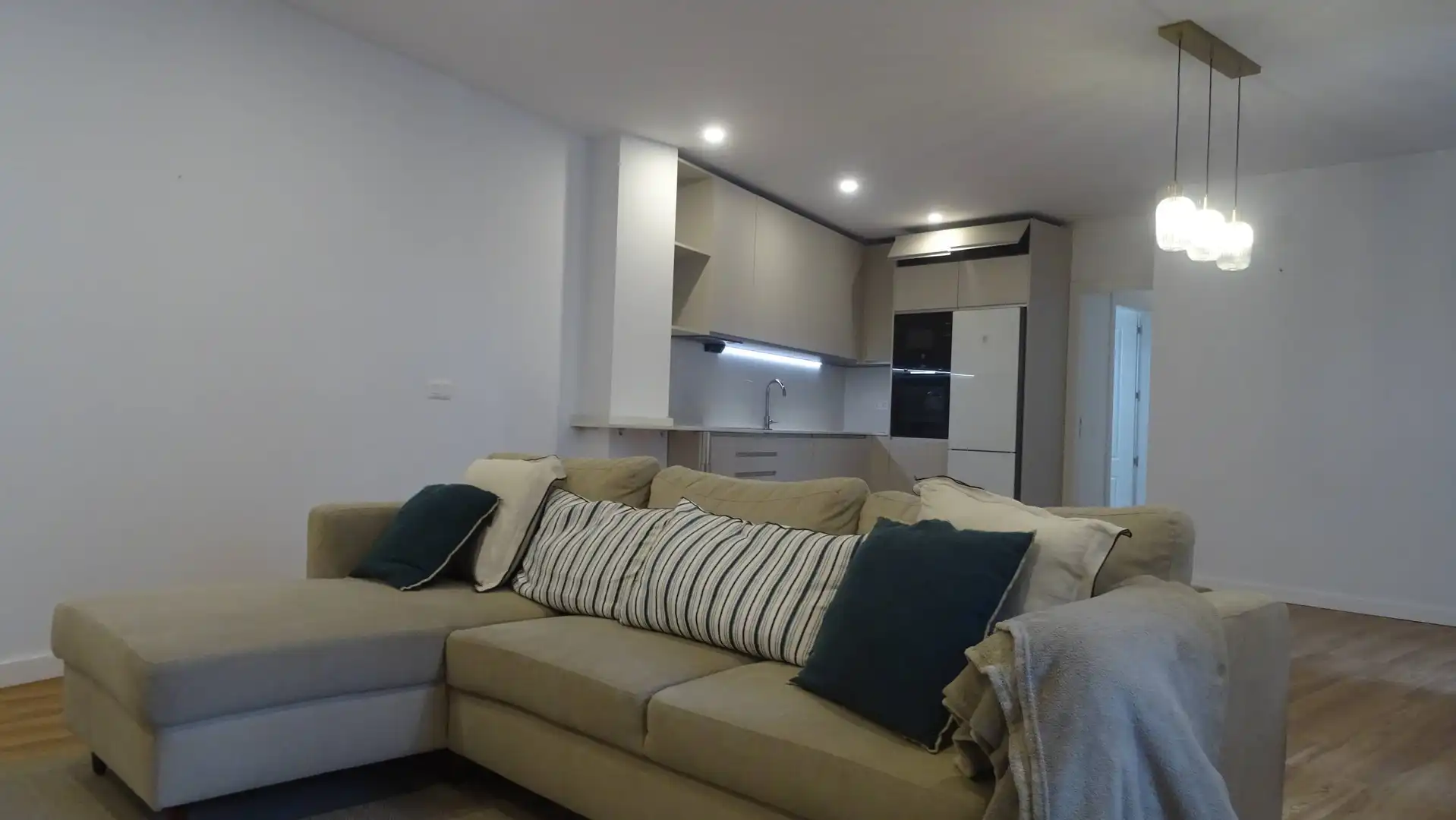 Wohnung zur Miete in Arenales - Lugo - Avda. Marítima