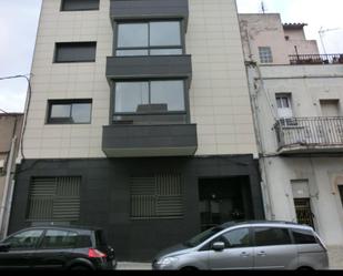 Exterior view of Flat for sale in Parets del Vallès  with Air Conditioner and Swimming Pool