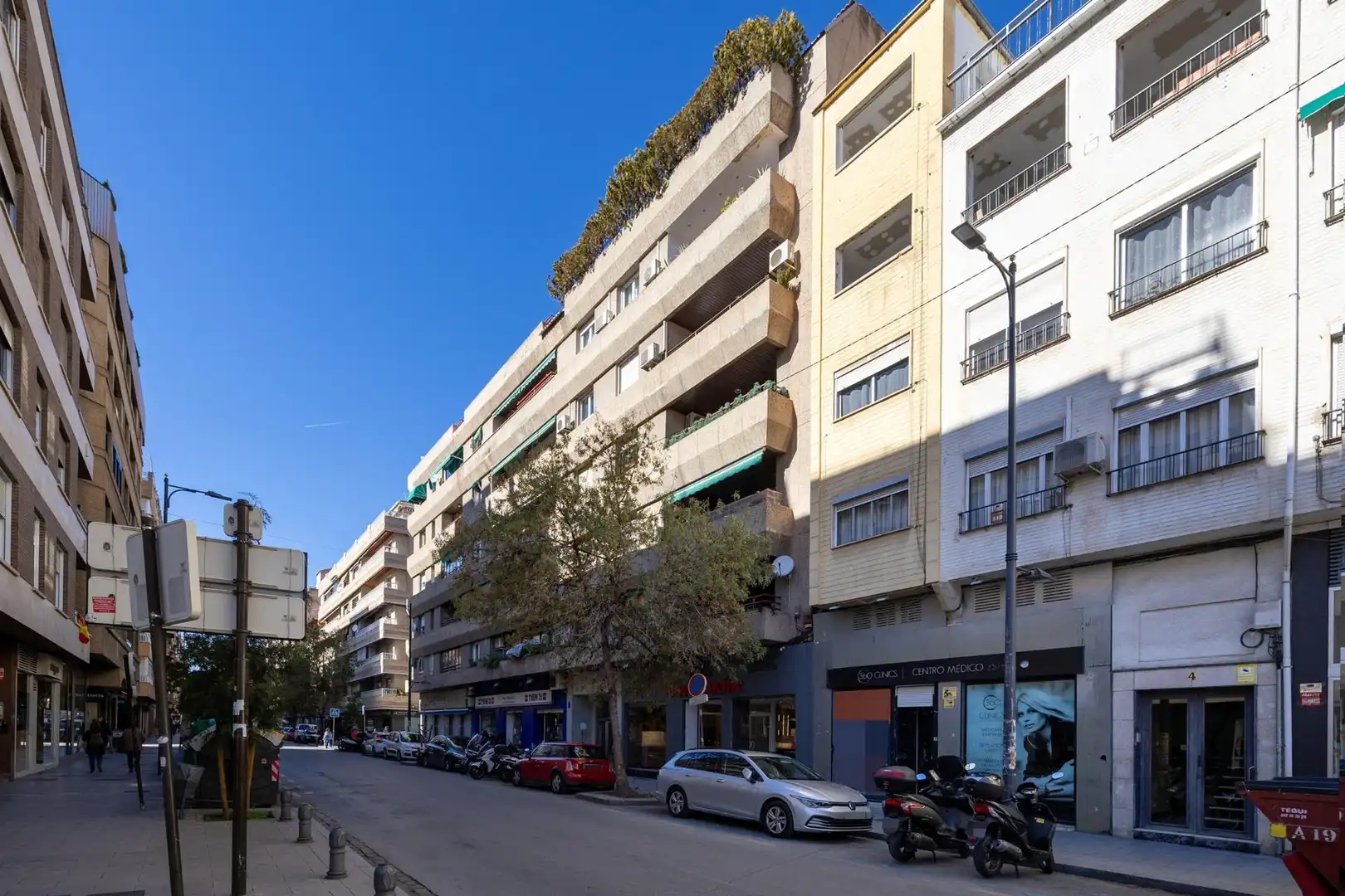 Außenansicht von Dachboden zum Verkauf in Granada mit Terrasse