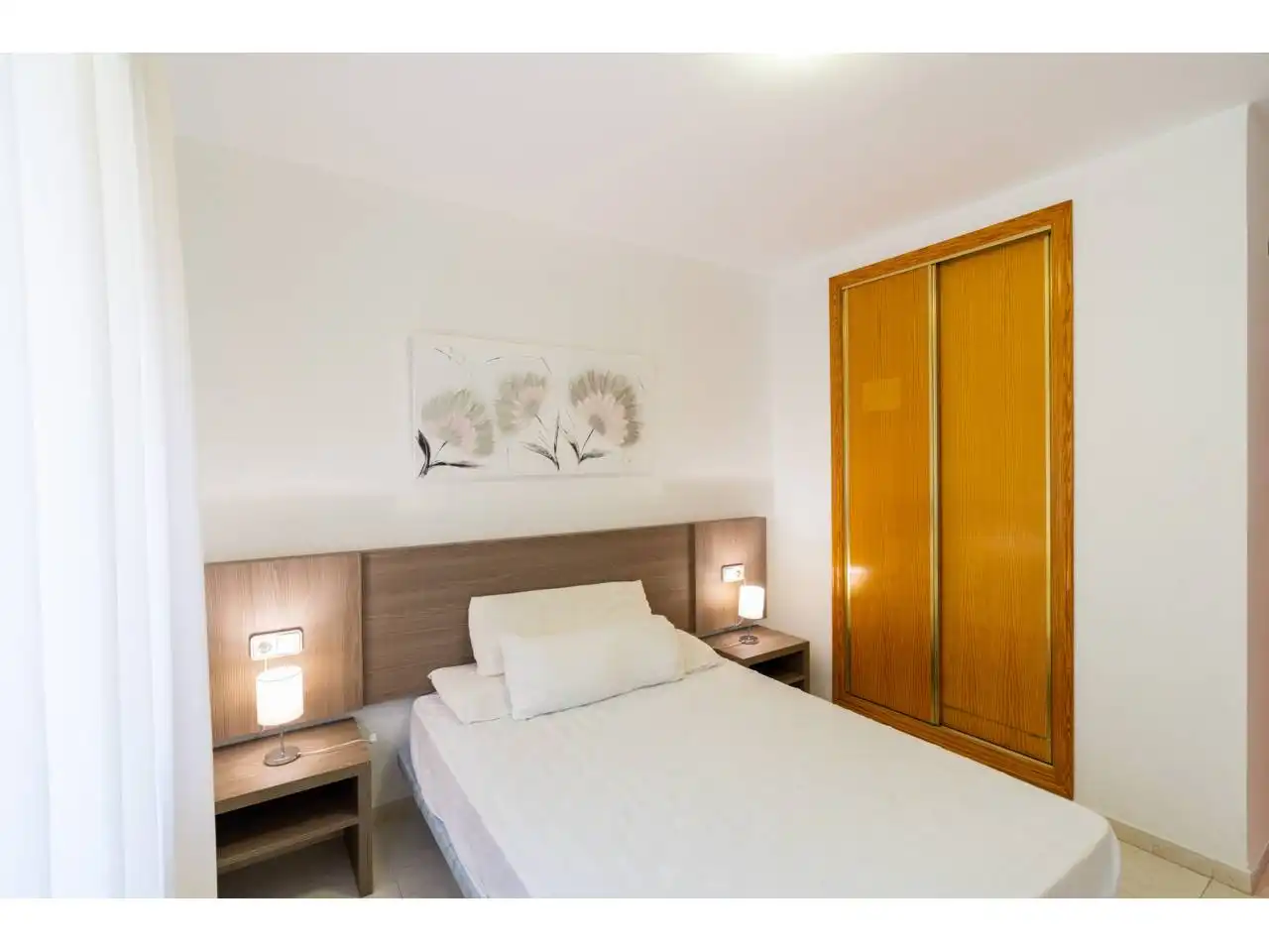 Schlafzimmer von Einfamilien-Reihenhaus zum Verkauf in Calpe / Calp mit Klimaanlage, Terrasse und Möbliert