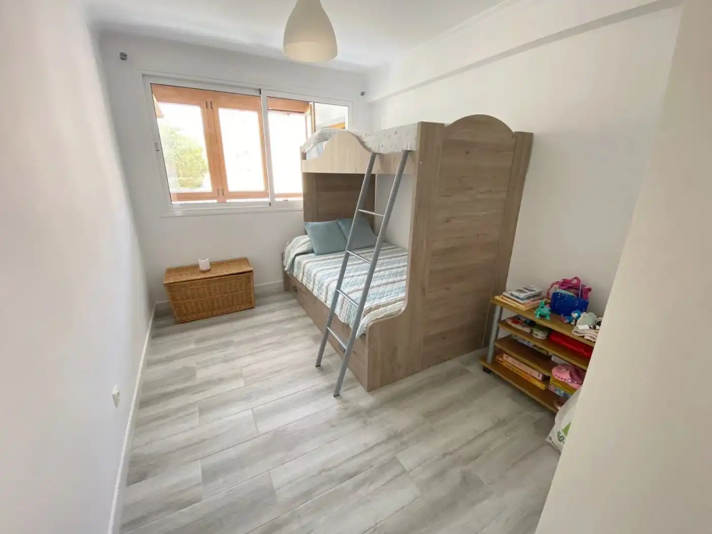Appartement à louer à Casines, imagen 16
