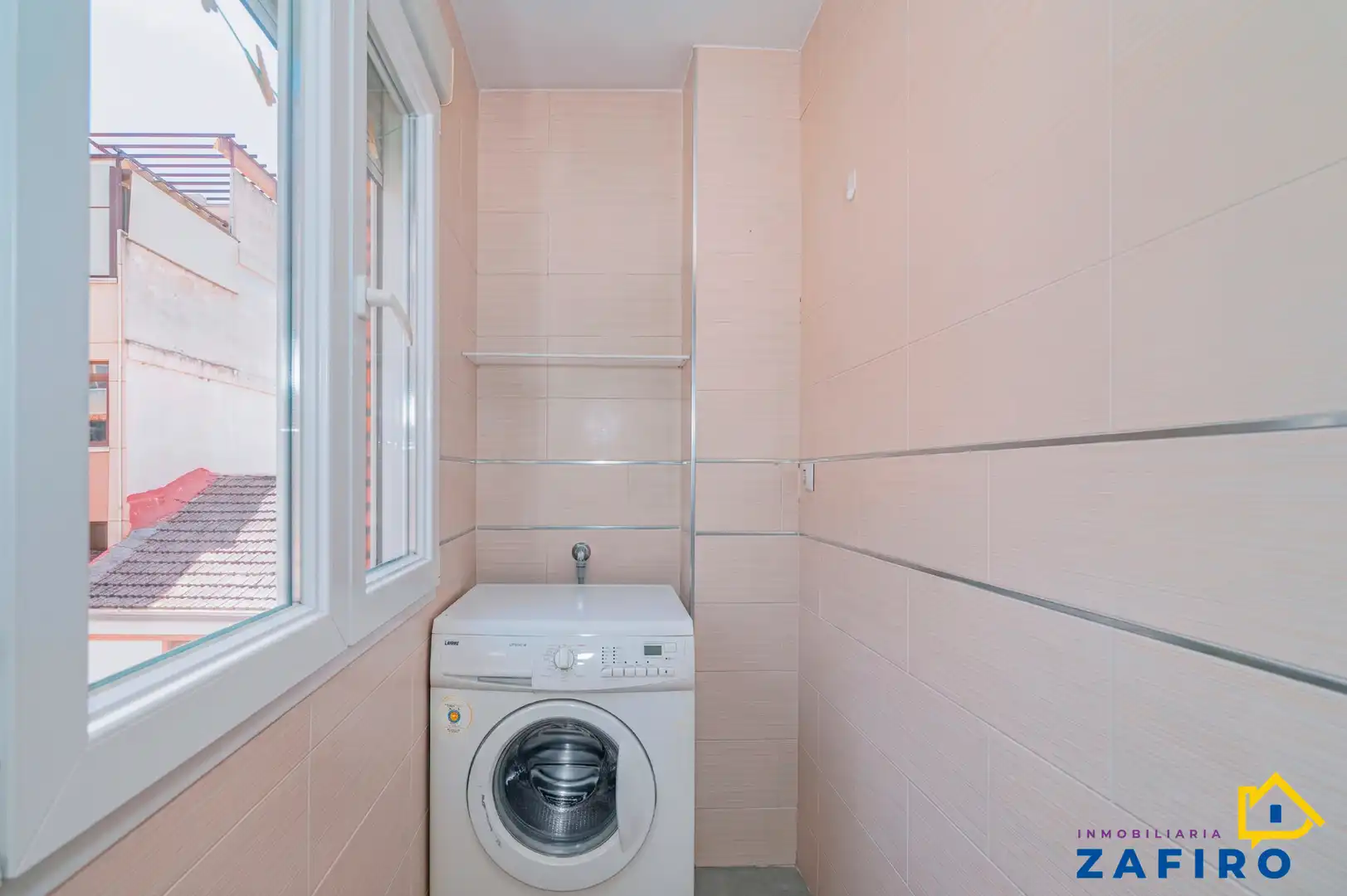 Bathroom of Flat for sale in Armilla  with Heating, Parquet flooring and Storage room