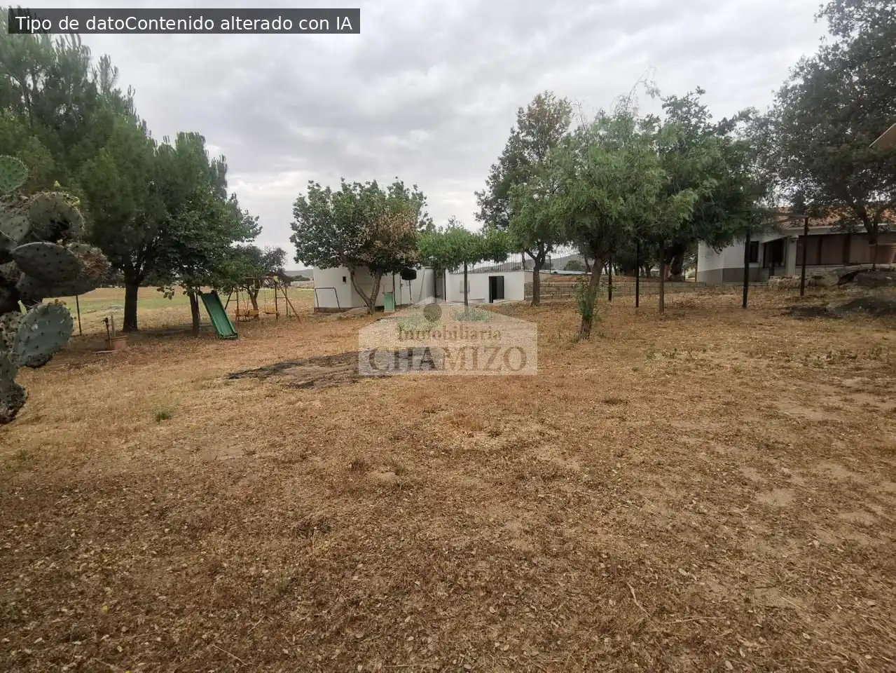 Casa o chalet en venta en Campanario con Jardín privado, Trastero y Piscina