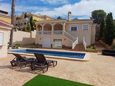 Casa con piscina in vendita a Algorfa