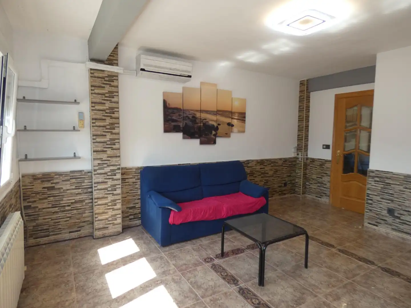 Living room of Flat for rent in Zaragoza  with Air Conditioner, Heating and Furnished