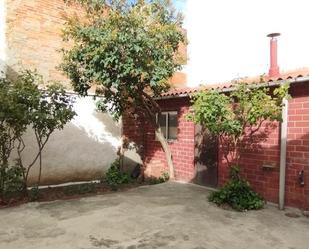 Garden of Single-family semi-detached for sale in León Capital   with Heating, Private garden and Terrace