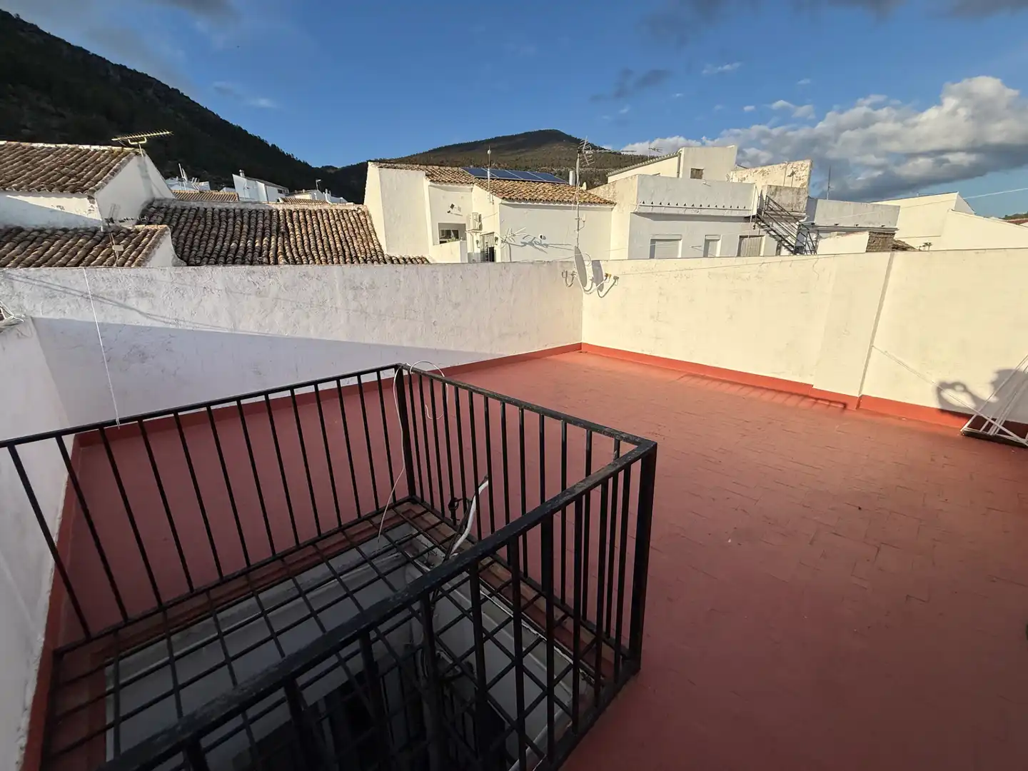 Vista exterior de Casa o chalet en venta en Algodonales con Aire acondicionado, Calefacción y Terraza