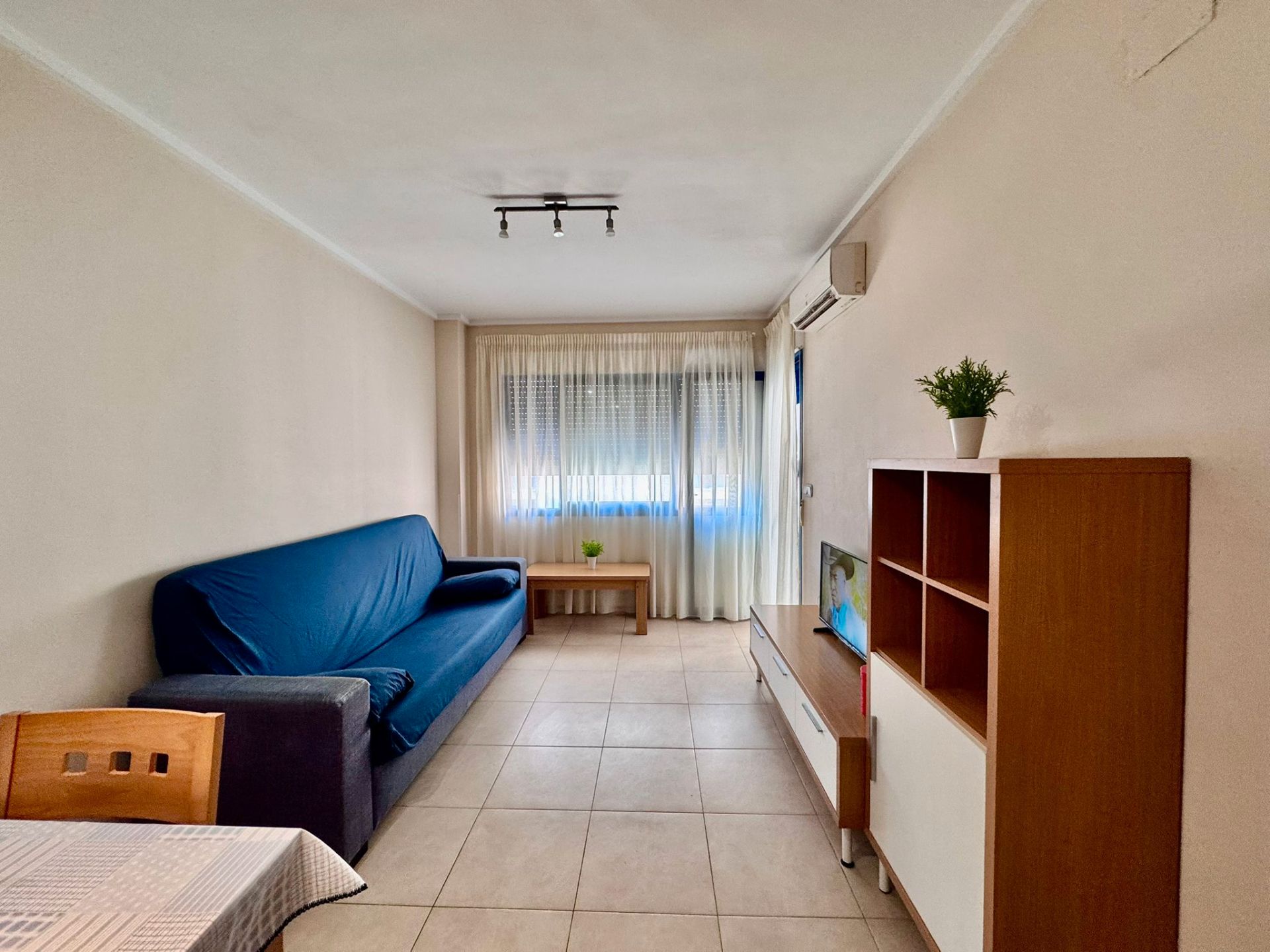 Apartament de lloguer a Glorieta del Reino Unido, Palmeral
