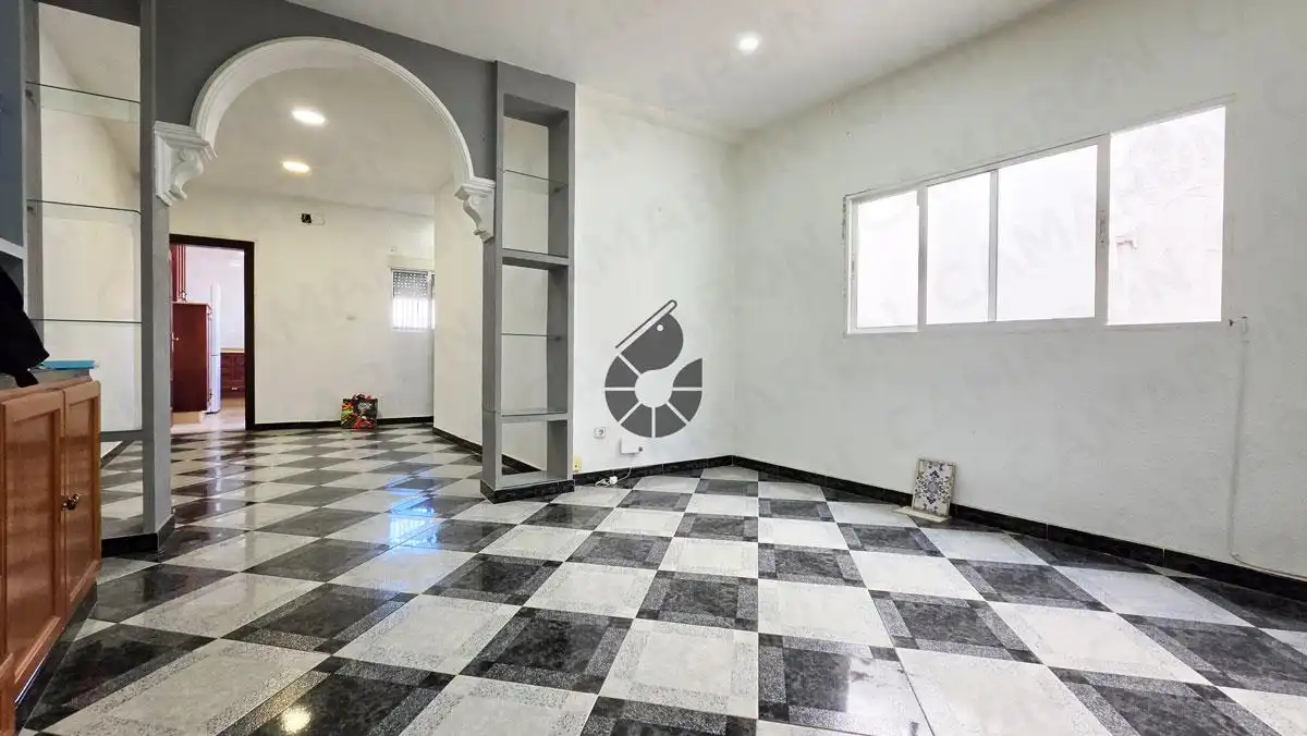 Flat for sale in Coria del Río  with Terrace