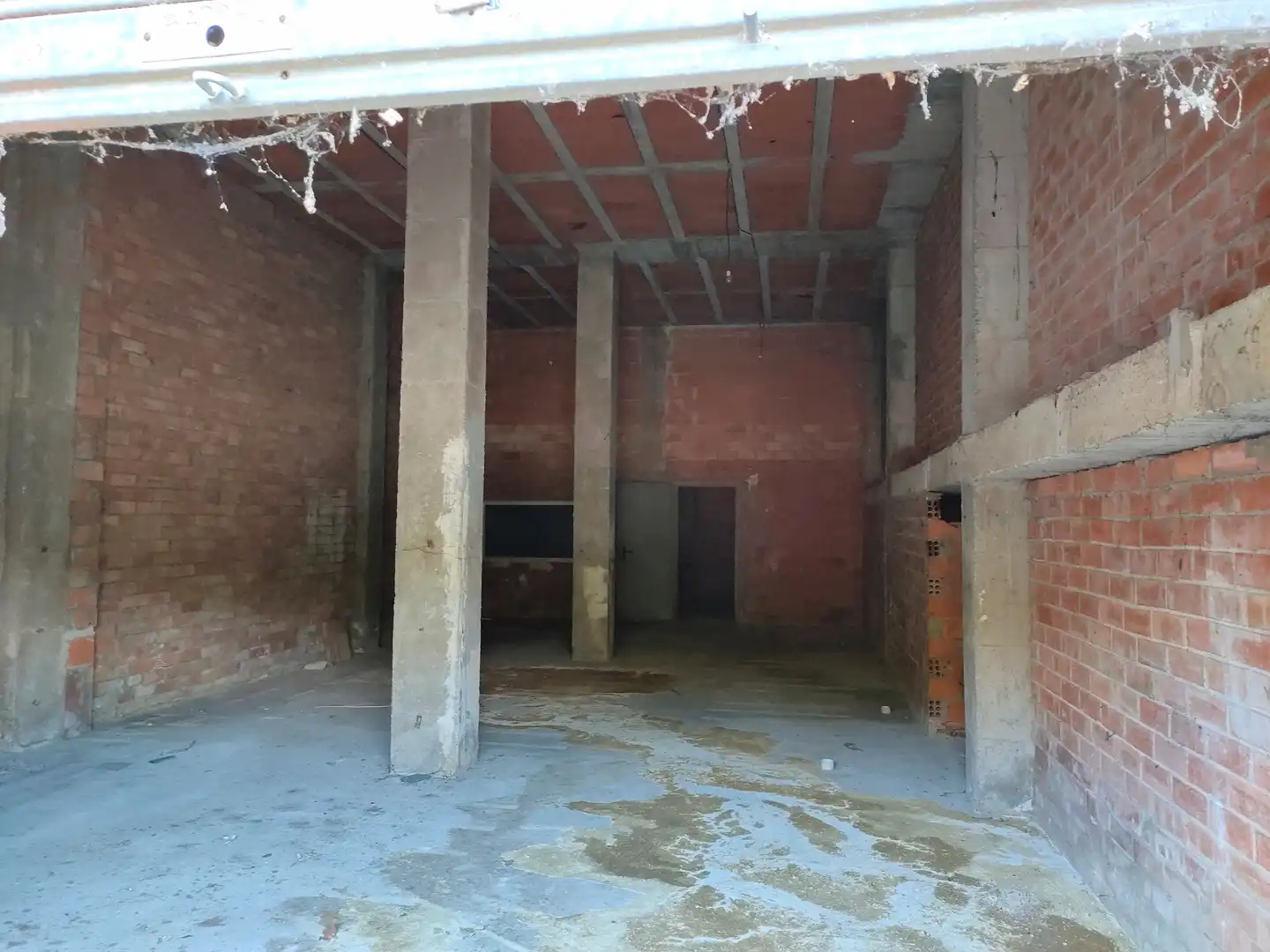 Local comercial de lloguer a Carrer de Pau Vila 14, imagen 2