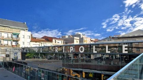 Foto 3 de Ático en venta en Can Clos - Pinetons, Ripollet