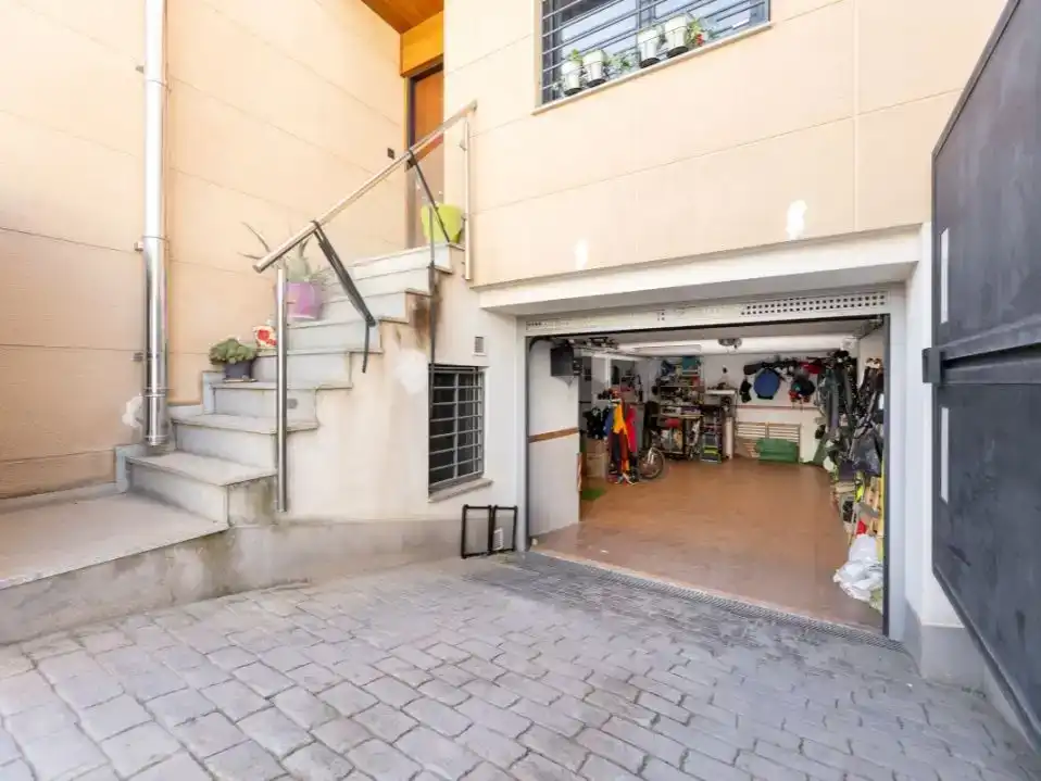 Flat for sale in Armilla  with Air Conditioner and Balcony