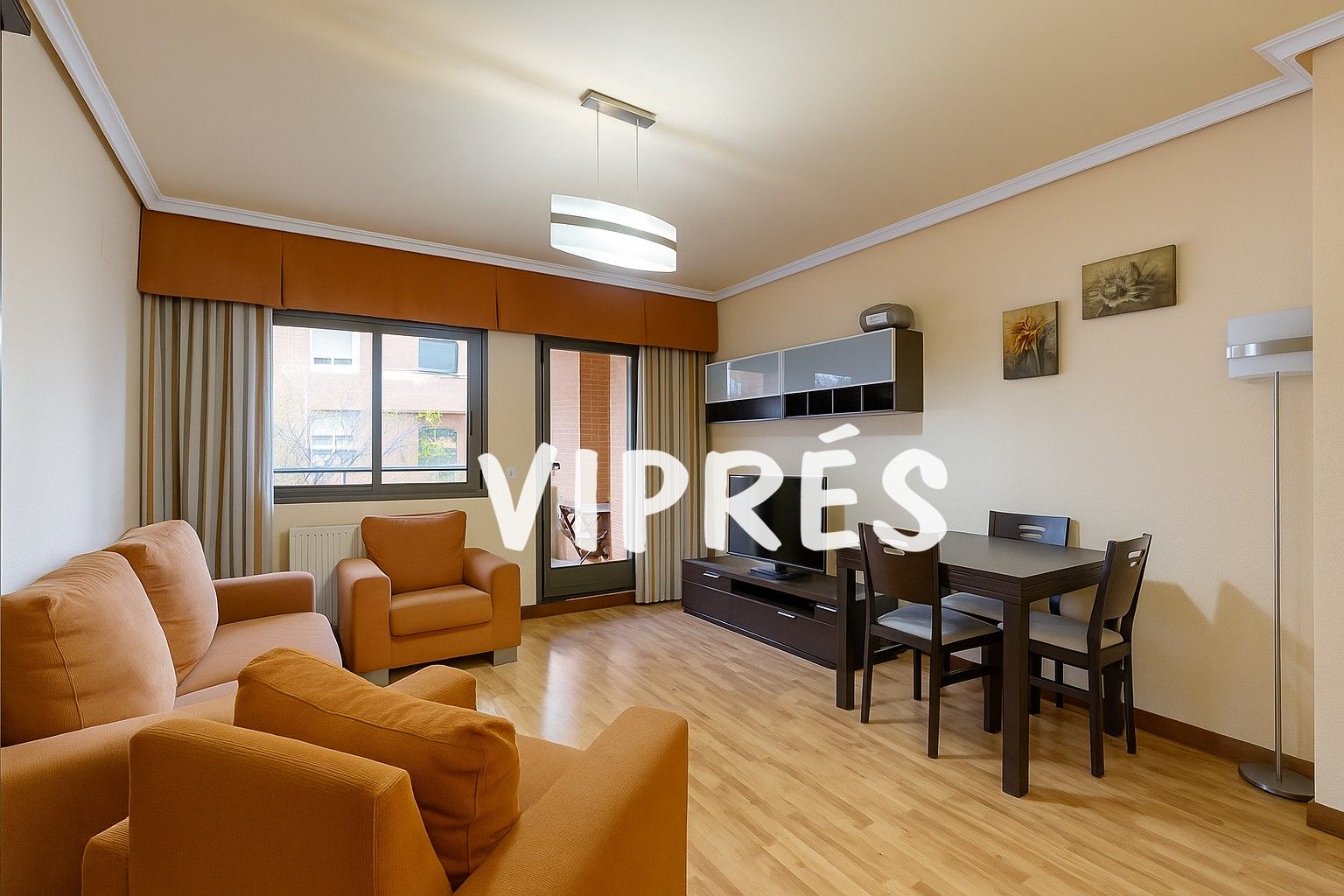 Sala d'estar de Pis en venda en Cáceres Capital amb Aire condicionat, Calefacció i Terrassa