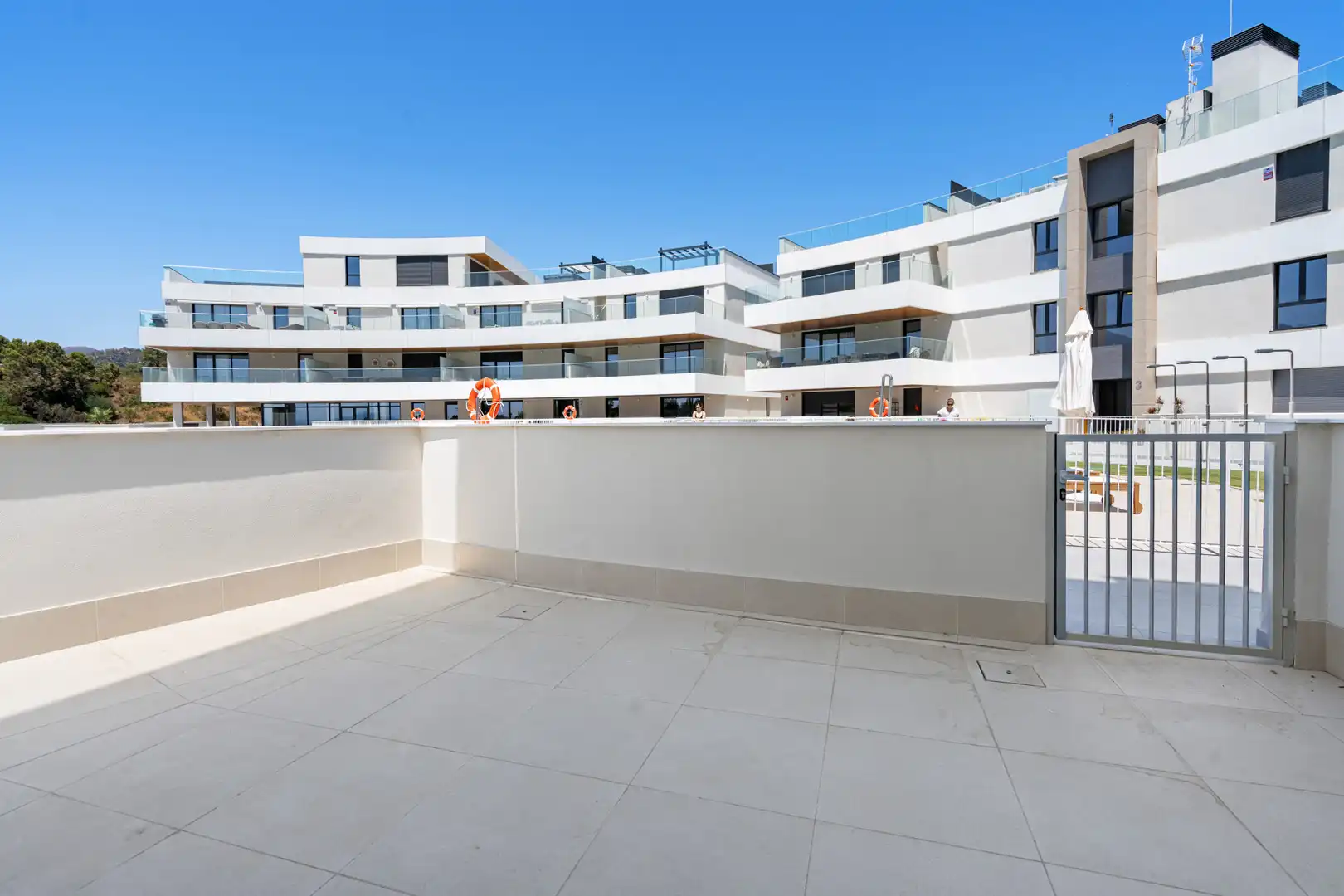 Apartamento con terraza en venta en Selwo, imagen 22