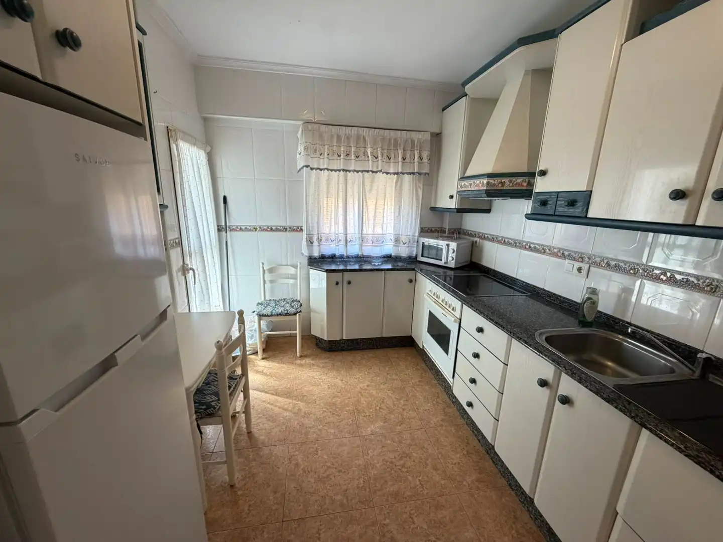 Cocina de Piso en venta en Cartagena con Amueblado y Balcón