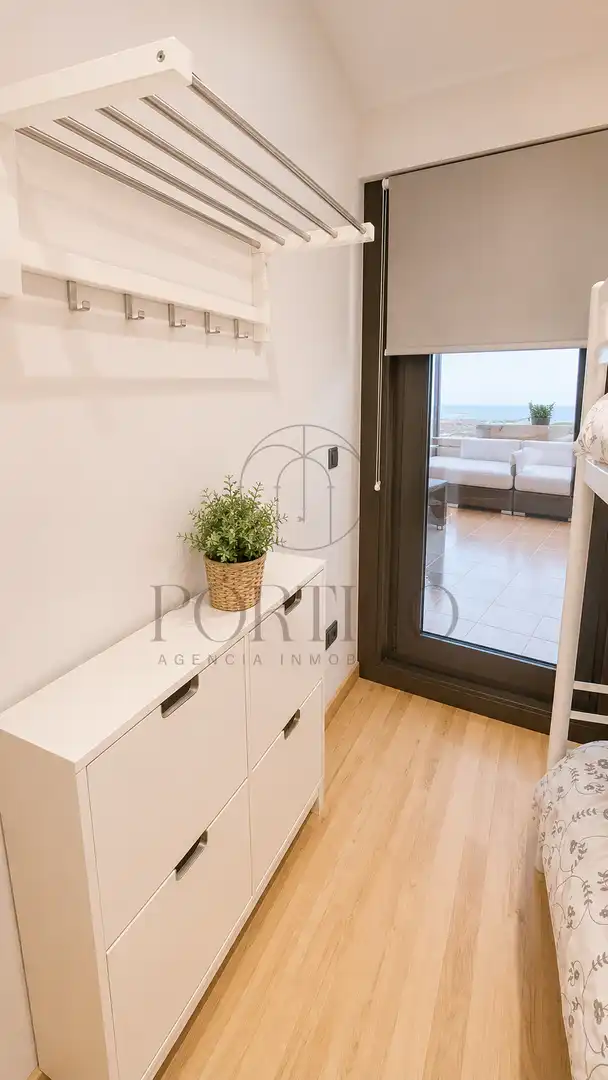Habitación de Ático de alquiler en A Guarda   con Calefacción, Terraza y Amueblado