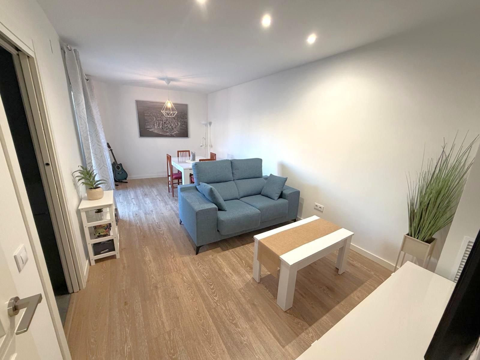 Living room of Flat for sale in Calafell  with Air Conditioner, Heating and Parquet flooring