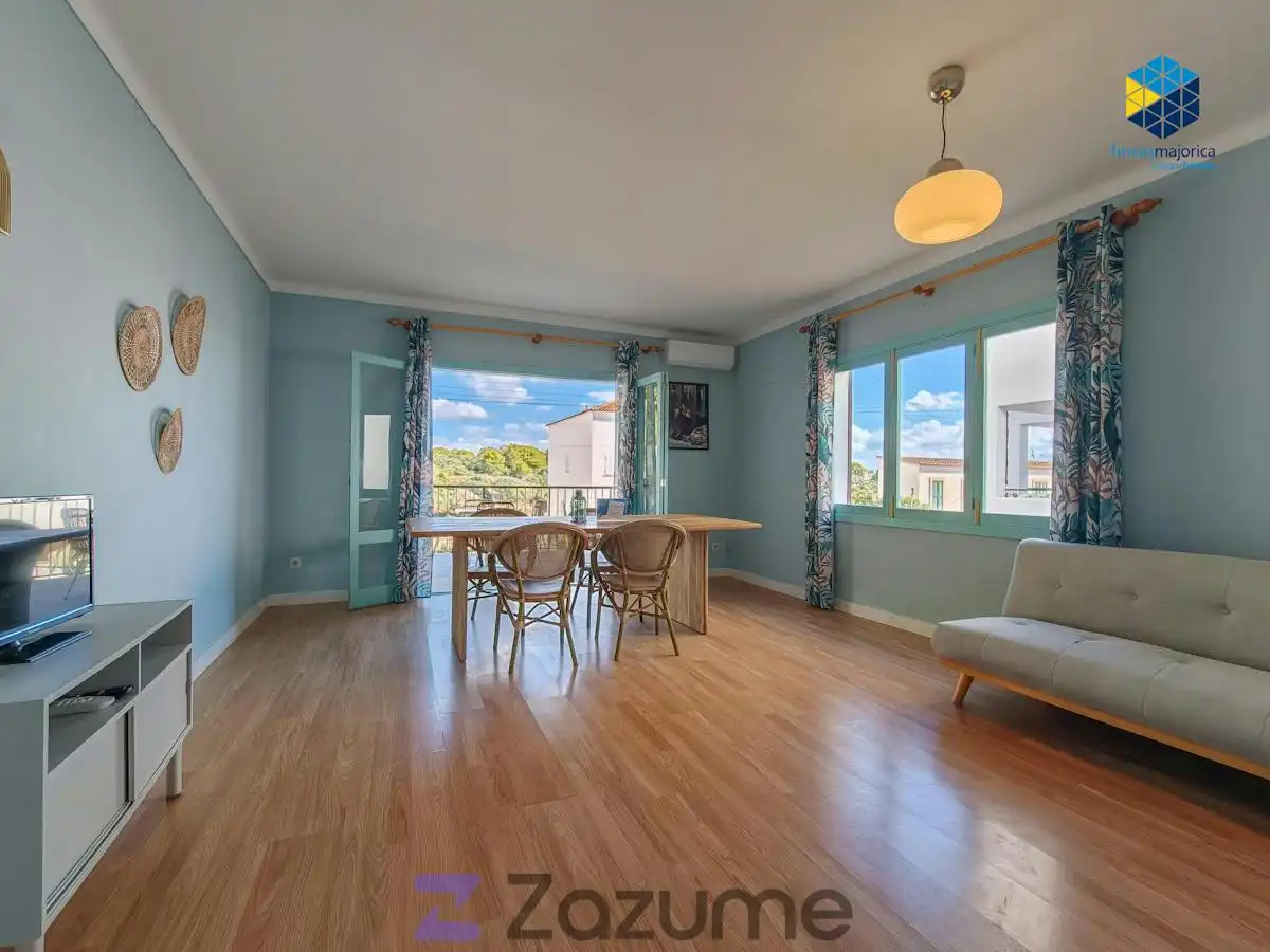Apartament amb terrassa de lloguer a Carrer del Corb Marí