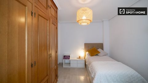 Foto 4 de Habitació a L'Amistat, Valencia Capital