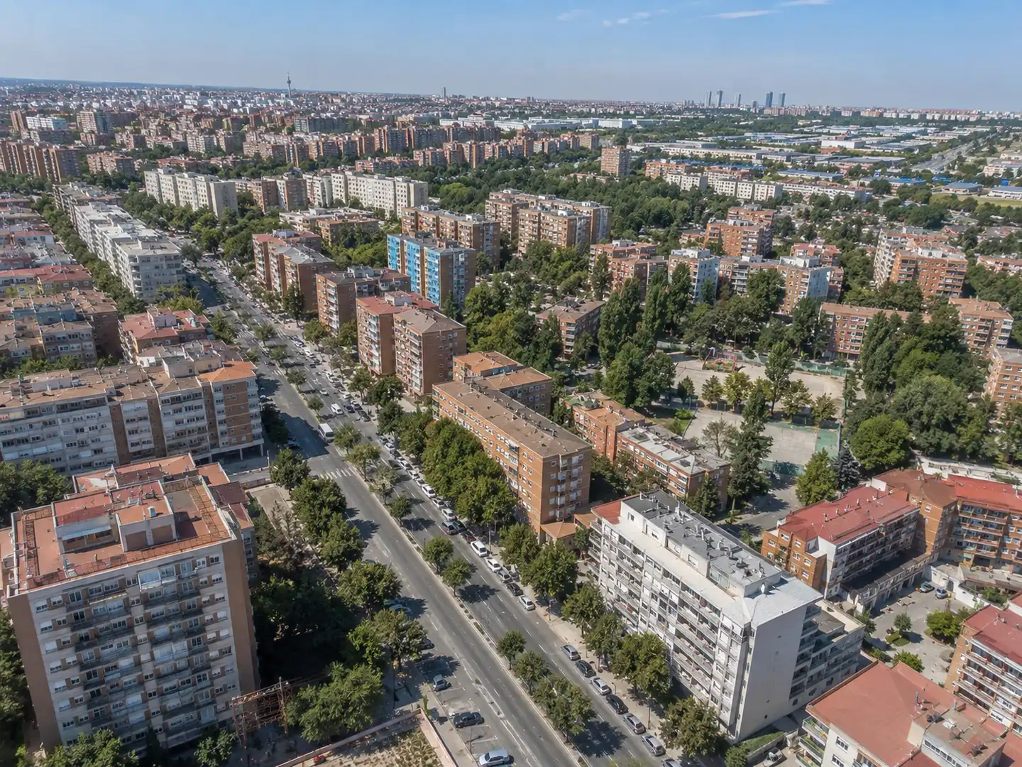 Vista exterior de Piso en venta en Madrid con Calefacción, Amueblado y Horno