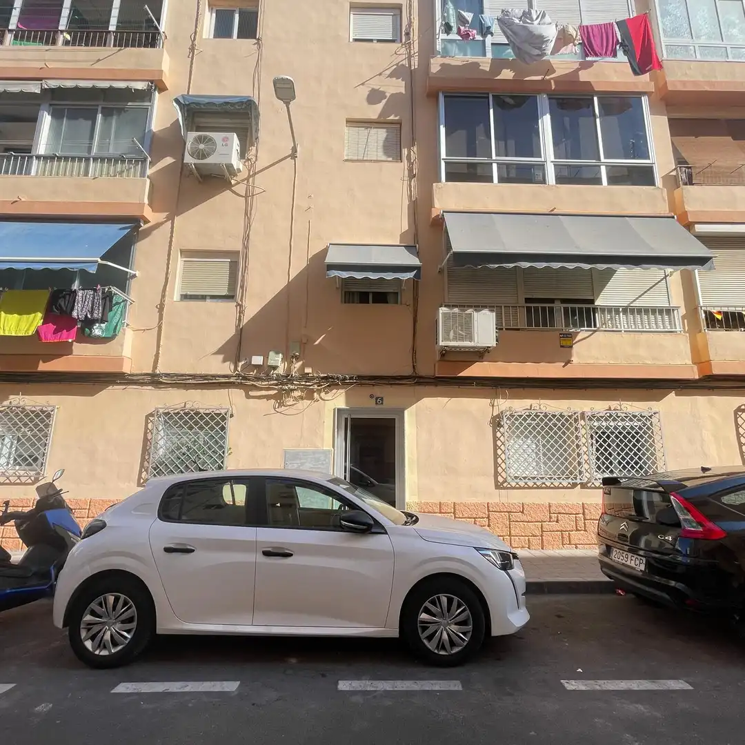 Vista exterior de Piso en venta en Villajoyosa / La Vila Joiosa con Aire acondicionado y Amueblado