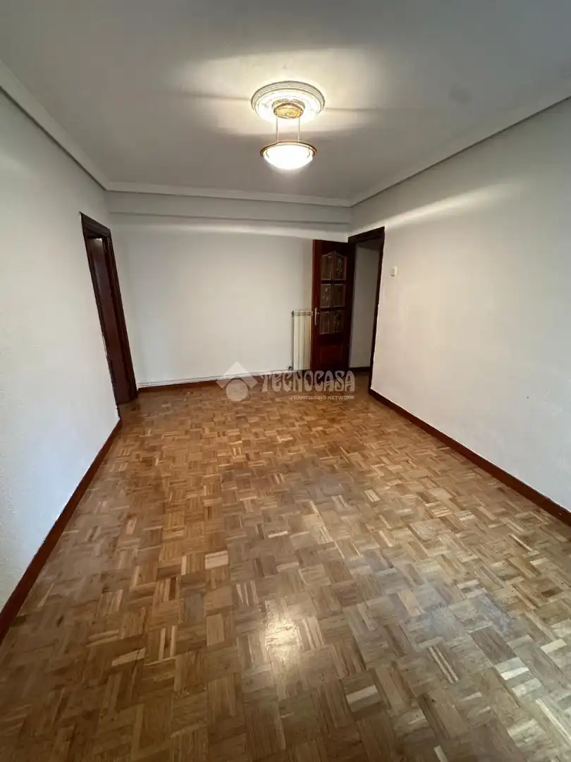 Flat for sale in Madrid  with Heating, Parquet flooring and Terrace