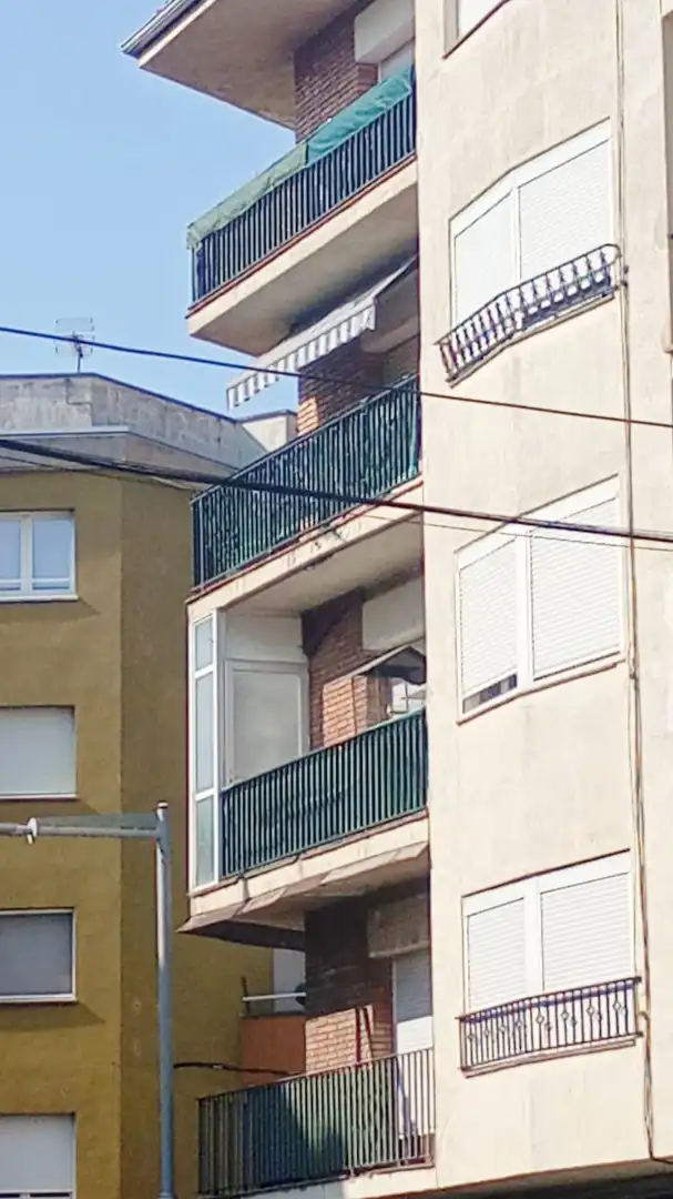 Terraza de Piso en venta en Manlleu con Calefacción y Balcón