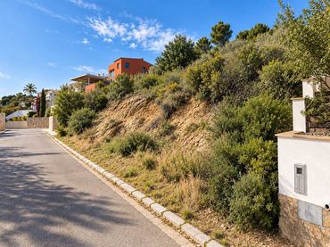 Terreny residencial en venda a Calle INGLATERRA-UR.CAN ISAC