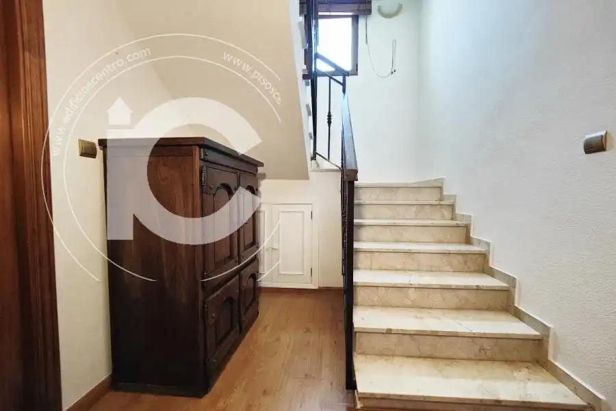 Casa o chalet de alquiler en Huétor Vega con Aire acondicionado y Jardín privado