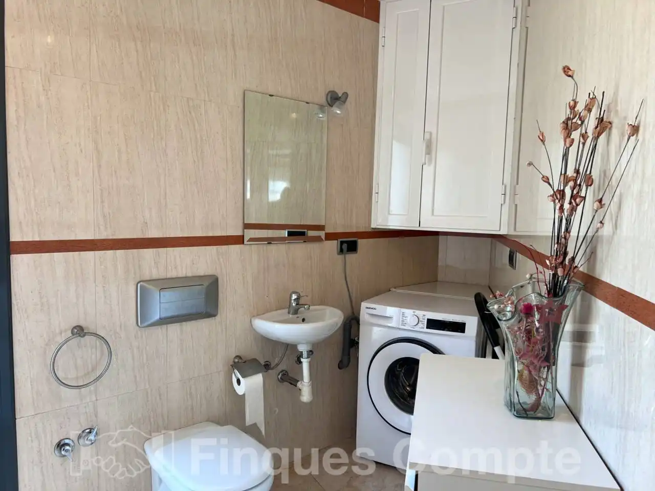 Houses for sale in Calle Montblanc, Roda de Berà