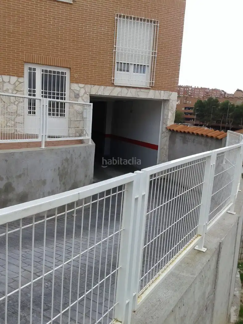 Individuel à louer à Calle Carmen Conde 12, imagen 4
