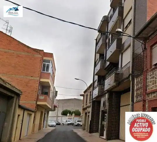 Vista exterior de Piso en venta en La Bañeza 