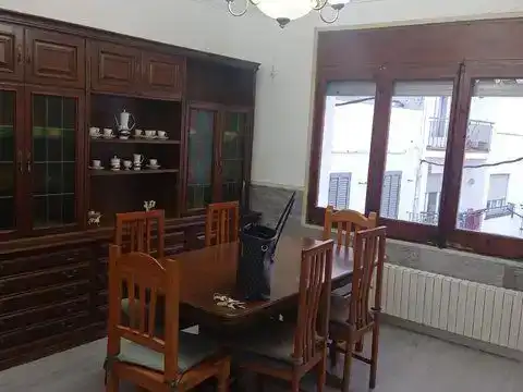 Menjador de Casa adosada en venda en Llançà