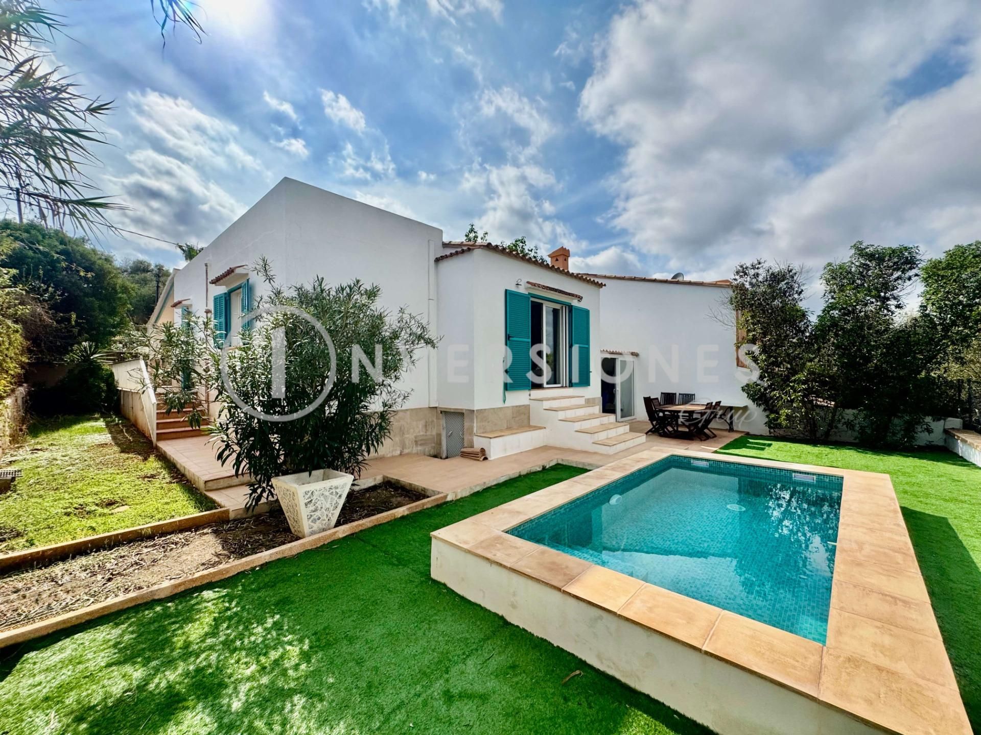 Vista exterior de Casa o xalet en venda en Santanyí amb Aire condicionat, Calefacció i Jardí privat