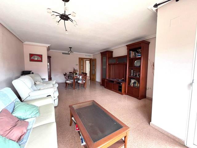 Piso en Venta en Tómbola