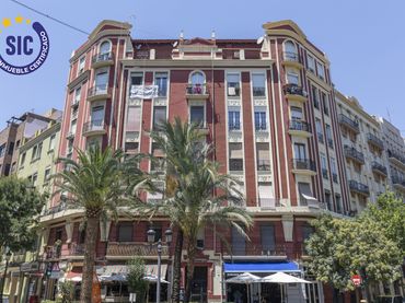 Piso con balcón en venta en Valencia - CL CADIZ