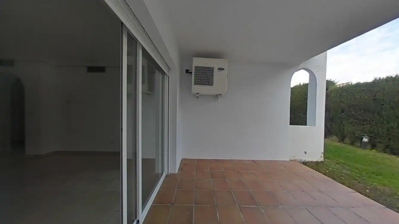 Pis en venda en Estepona amb Piscina
