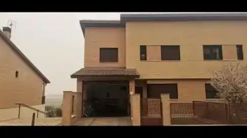 Foto 3 de Casa adosada en venda a Calle Prado Arrate, 17, Zaratán, Valladolid