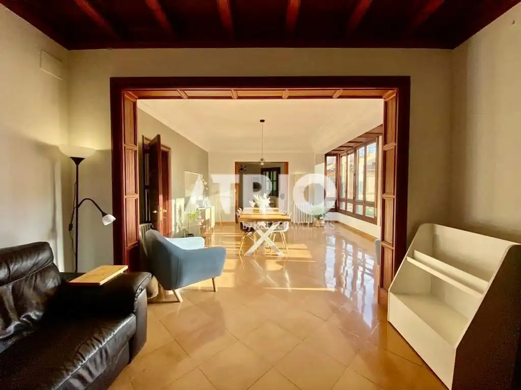 Sala d'estar de Pis de lloguer en  Palma de Mallorca amb Calefacció