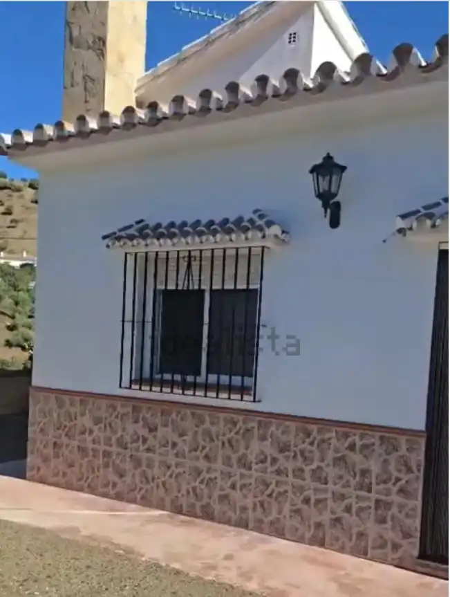 Exterior view of Houses for sale in Álora  with Air Conditioner, Private garden and Terrace
